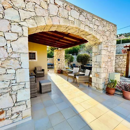 Villa Kiki's Seaview Gerani (Rethymno)